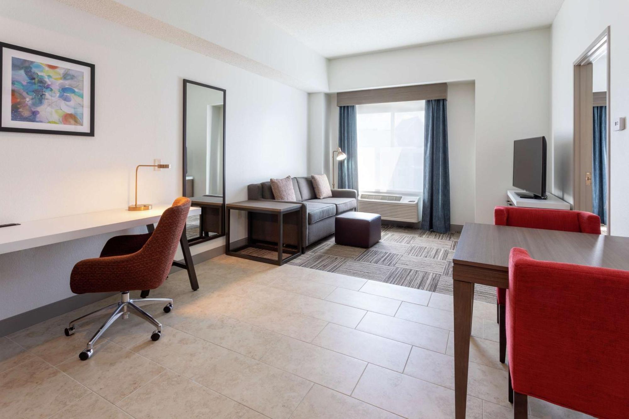 One-Bedroom King Suite,1710155489:JPEG