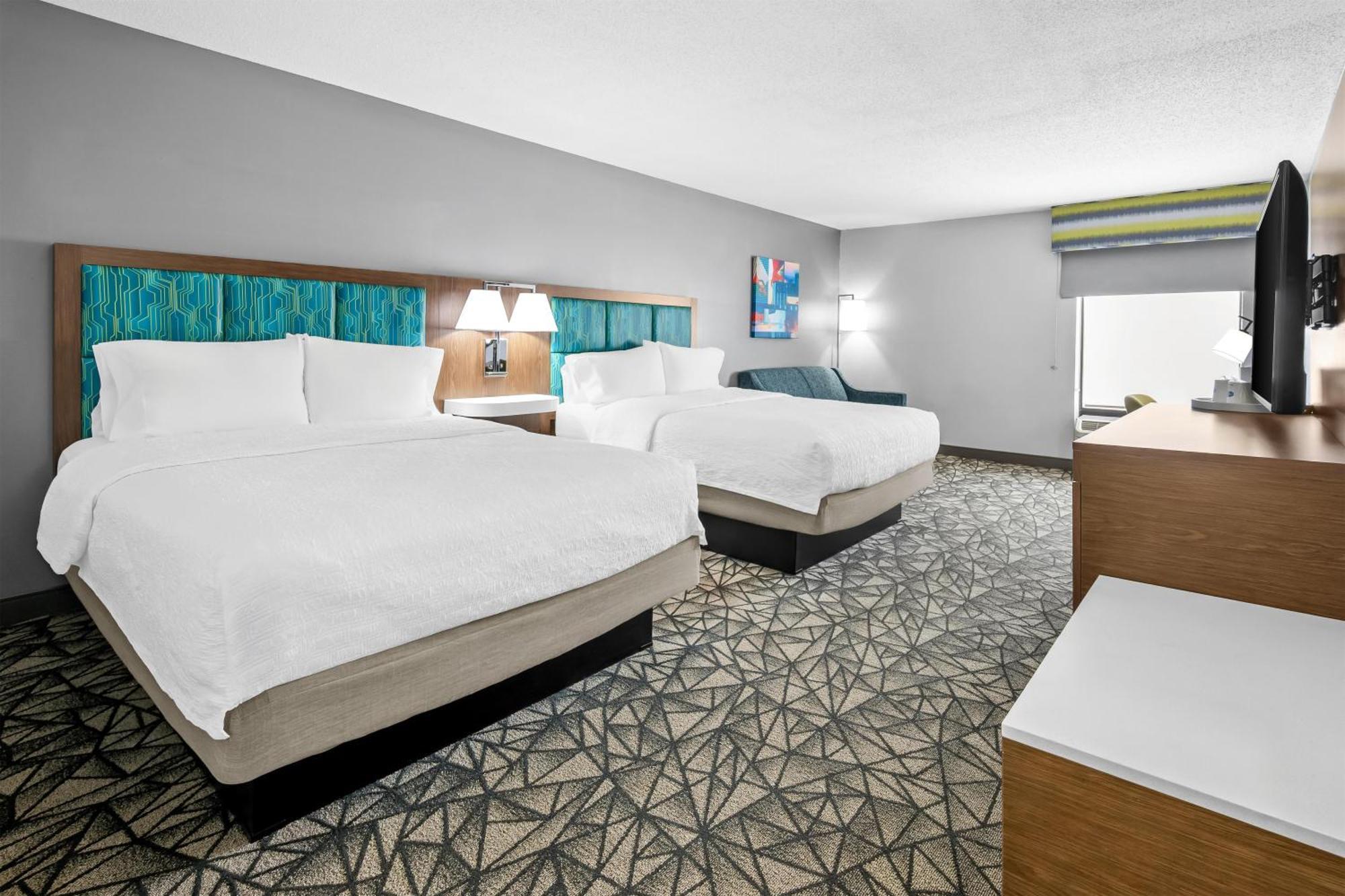 Queen Room with Two Queen Beds and Sofa Bed - Non-Smoking