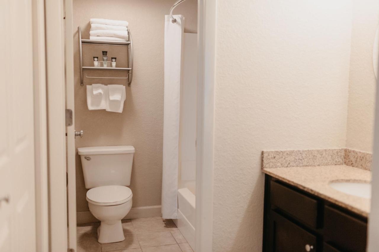 King Studio Suite Non-Smoking